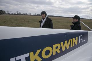 korwinolot ruszył w polskę.