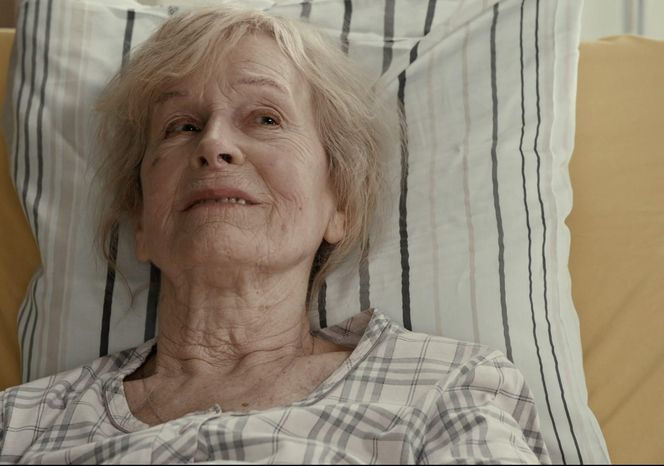 Na dobre i na złe odc. 957. staruszka Basia (Ewa Decówna)