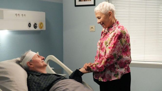 Barwy szczęścia odc. 3223. Krystyna Złota (Hanna Bieluszko), Krzysztof Jaworski (Jacek Kałucki)