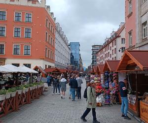 Jarmark Świętojański już działa! Zobacz, jak wygląda teraz wrocławski Rynek