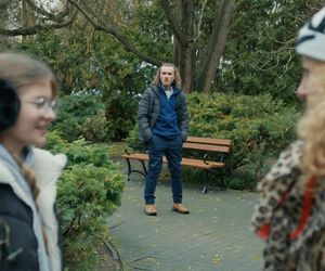 Barwy szczęścia, odcinek 3194: Żabcia (Hanna Klepacka), Zbyszek (Krzysztof Chudzicki), Pola (Gabriela Szewczyk)