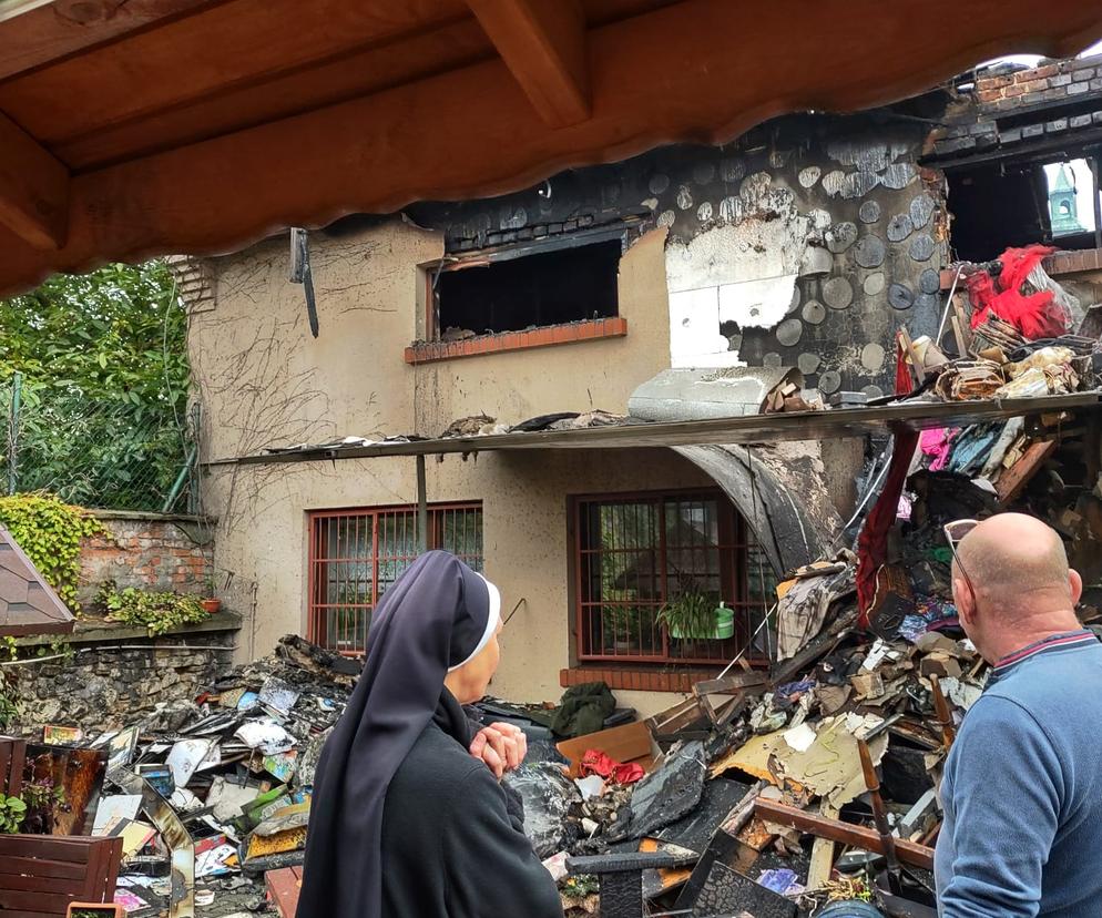 Pożar w Bazylice w Piekarach Śląskich. Spaliła się ochronka. Rozpoczęła się zbiórka na odbudowę
