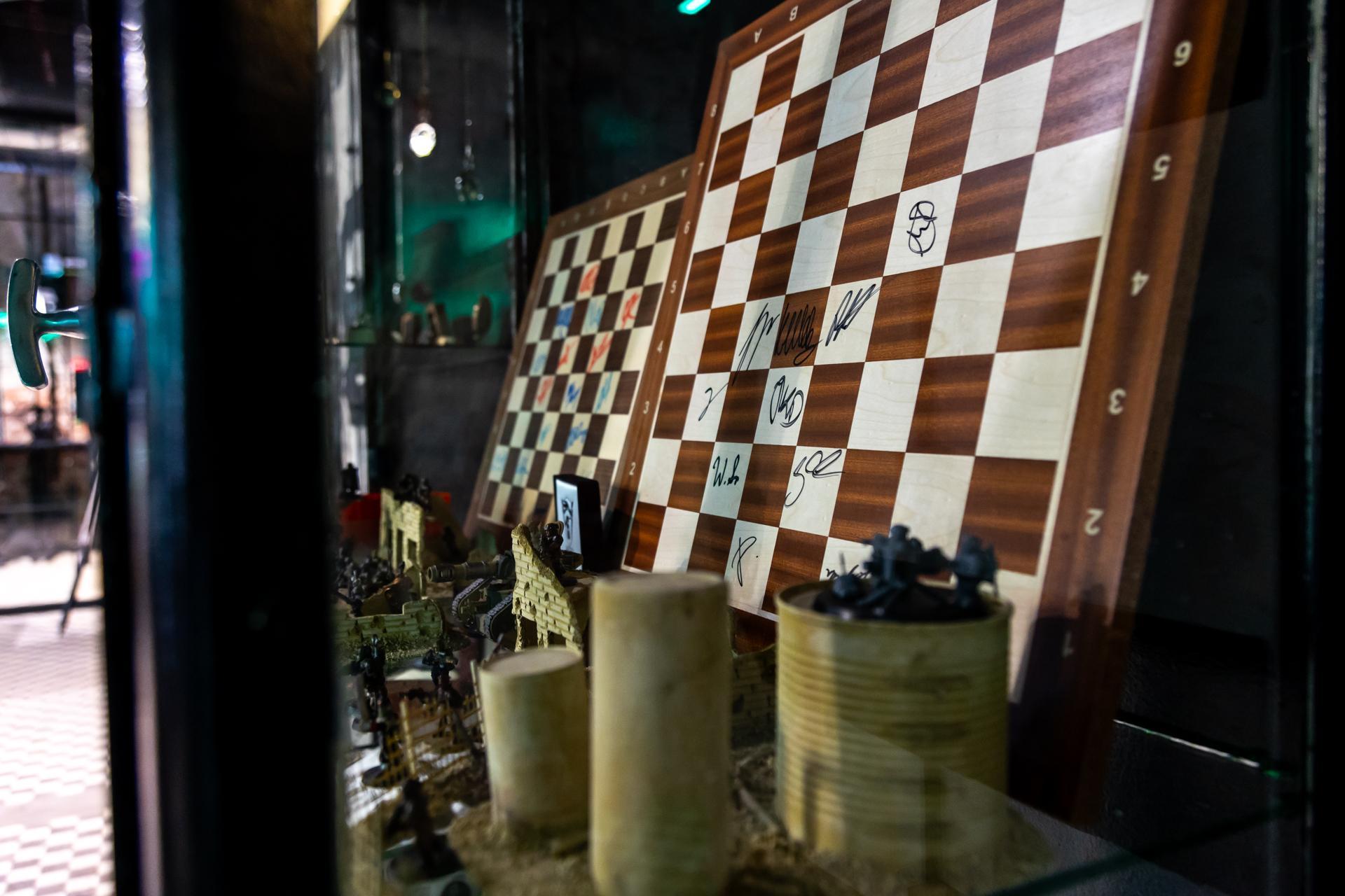 Pub H.4.0.S. Warszawa – bitewniaki