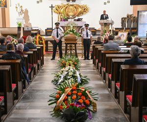 W dniu pogrzebu Joanny Kołaczkowskiej pochowano także wielką polską poetkę 