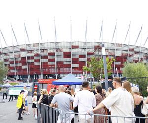 Gigantyczne kolejki przed stadionem. Tak fani czekali na koncert Dawida Podsiadło