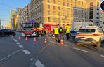  Wypadek na placu Starynkiewicza. Kierowca przewozu osób staranował motocyklistę 