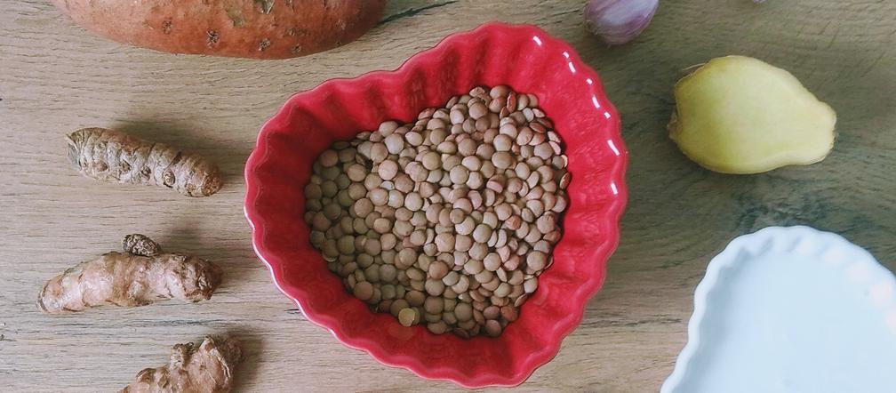 Zupa z batatów i soczewicy: przepis krok po kroku