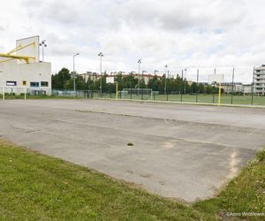 Boiska przy dwóch szkołach podstawowych czeka przebudowa