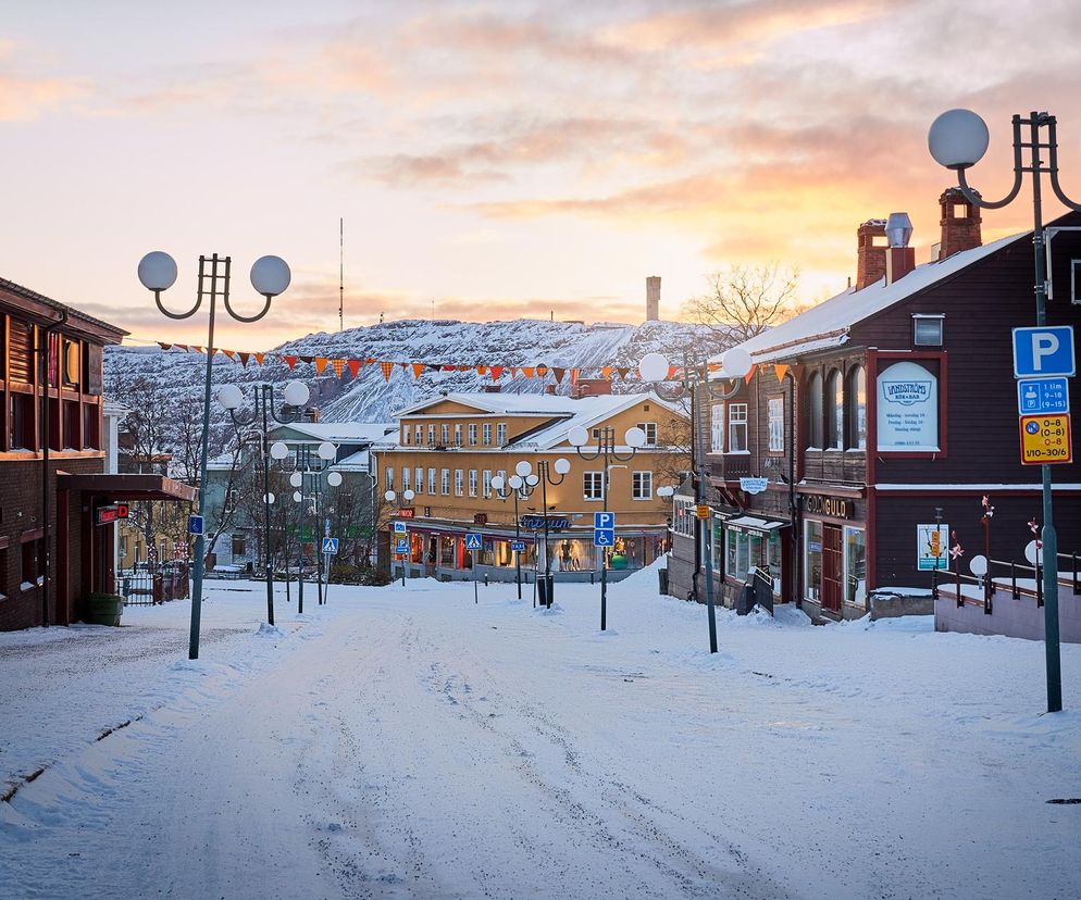 Kiruna w Szwecji. Miasto, w którym zima nigdy się nie kończy