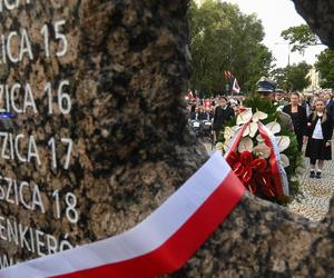 Uroczystości w hołdzie ludności cywilnej Woli