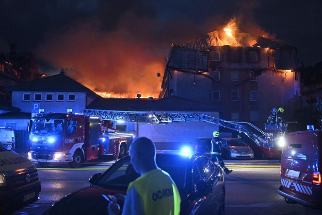 Pożar bloku w Ząbkach. Przerażające zdjęcia z miejsca tragedii