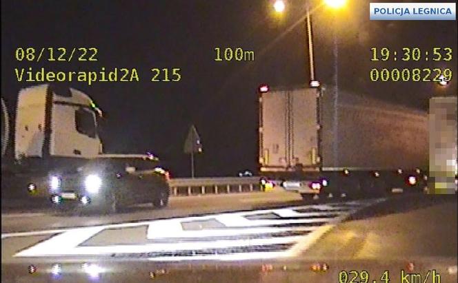 Skrajna głupota kierowców na autostradzie A4