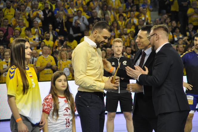 Michał Jurecki, dyrektor sportowy Industrii Kielce dostał nagrodę Supergladiatora