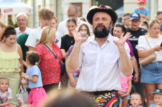 Tłumy na Carnavalu Sztukmistrzów 2025 w Lublinie - dzień trzeci