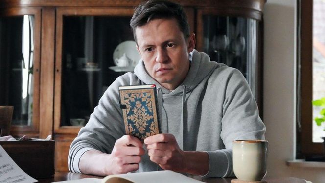 Barwy szczęścia odc. 3192. Błażej Modrzycki (Piotr Ligienza)