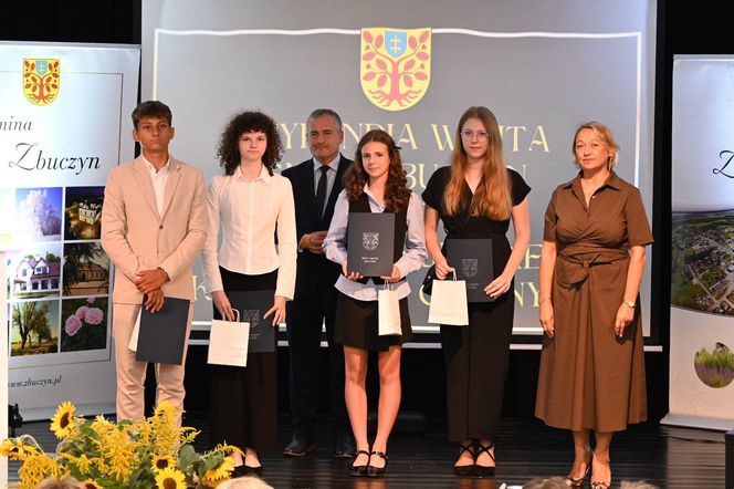 Stypendia Wójta Gminy Zbuczyn 2025