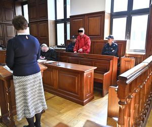 Proces w sprawie zabójstwa niemieckich emerytów. Sędzia do oskarżonego, który się nie przyznaje, ale ma dużo do powiedzenia: Brzmi to tak, jakby pan tam był