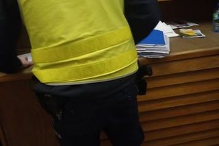 Weszła do kościoła w Kępnie i spaliła Biblię! Kobietę zatrzymał jeden z parafian