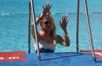 Margaret rapuje na basenie w Sosnowcu [ZDJĘCIA Z KLIPU]