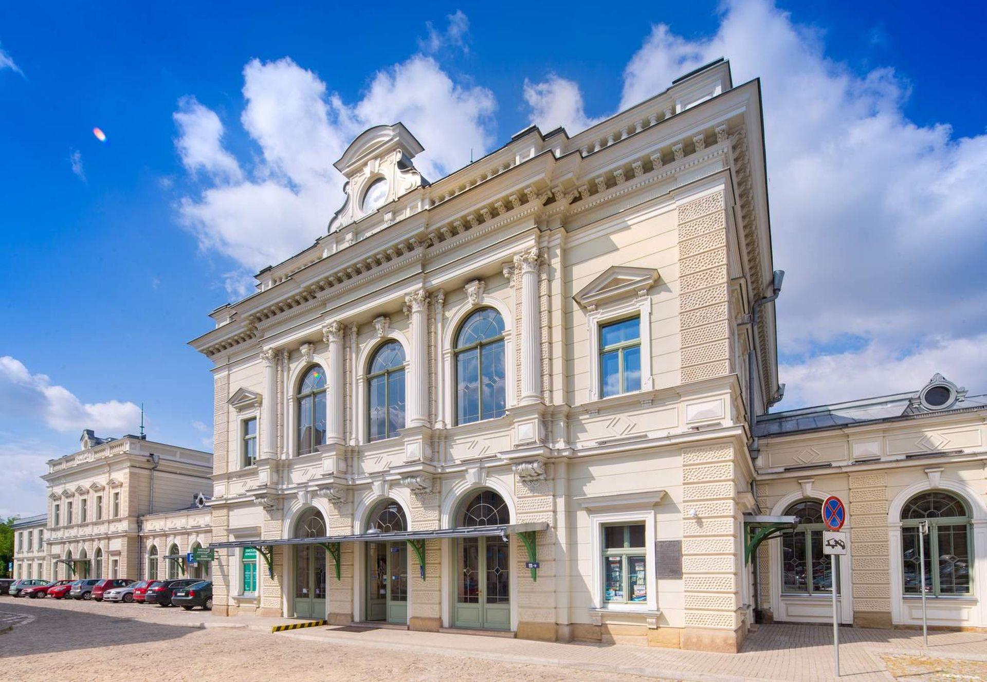 Najlepsze dworce kolejowe w Polsce: laureaci konkursu Dworzec Roku 2018-2022