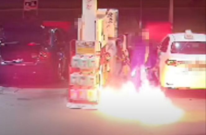 Wrocław. Rozlał benzynę na stacji i ją podpalił. 49-latek w rękach policji [ZDJĘCIA]