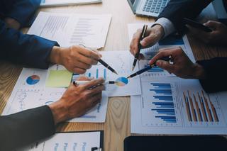 Płace w Polsce w danych sektorach gospodarki