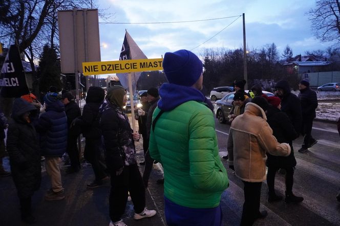 Protest kielczan przeciw budowie S74