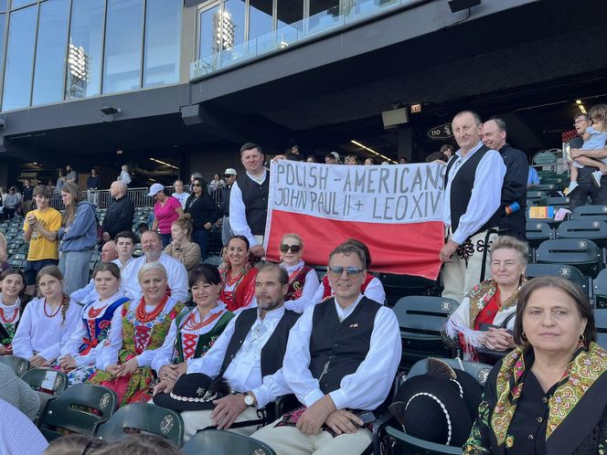 Polonia z Chicago modliła się za Leona XIV na stadionie