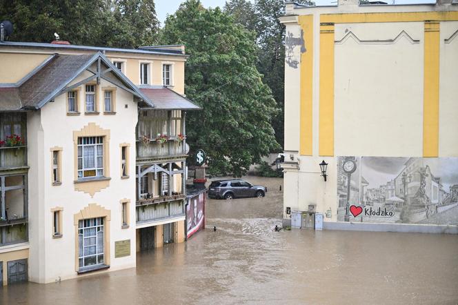 Znaleziono ciało cenionego chirurga. Zabiła go wielka woda