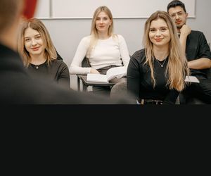Zarządzanie przyszłością zaczyna się dziś – nowa specjalność z wykorzystaniem AI w ANS WSZiA w Opolu