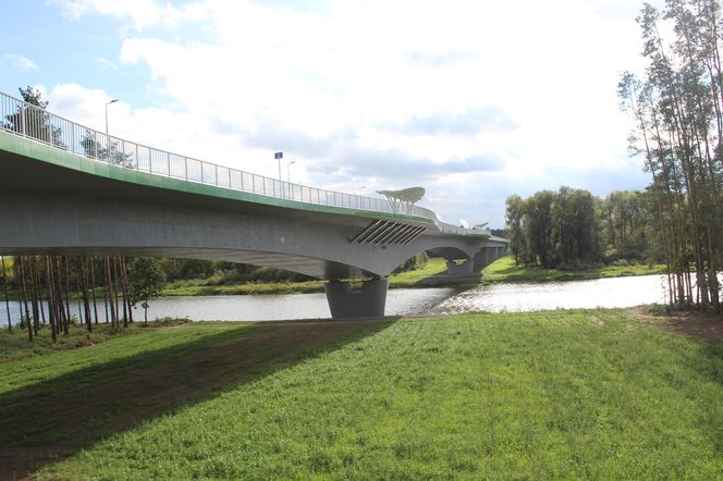 Ten most połączył Podlasie z Mazowszem. Wielka inwestycja otwarta