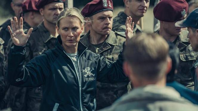 Serial "Wielka Woda" bardzo dobrze oceniony przez widzów! Zobacz, jak powstawały sceny we Wrocławiu [ZDJĘCIA]