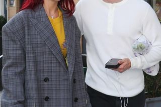 Dua Lipa zaręczyła się w Boże Narodzenie. Kim jest wybranek jej serca?