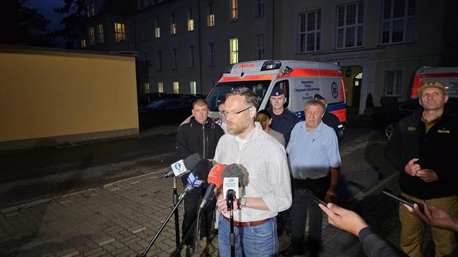 Wypadek w pobliżu Konotopu  - autobus z tirem 