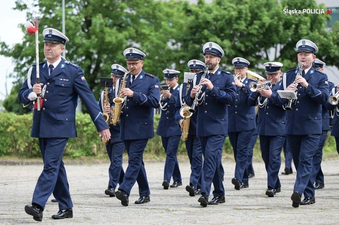 Uroczyste ślubowanie 69 nowych policjantów  w Oddziale Prewencji Policji w Katowicach