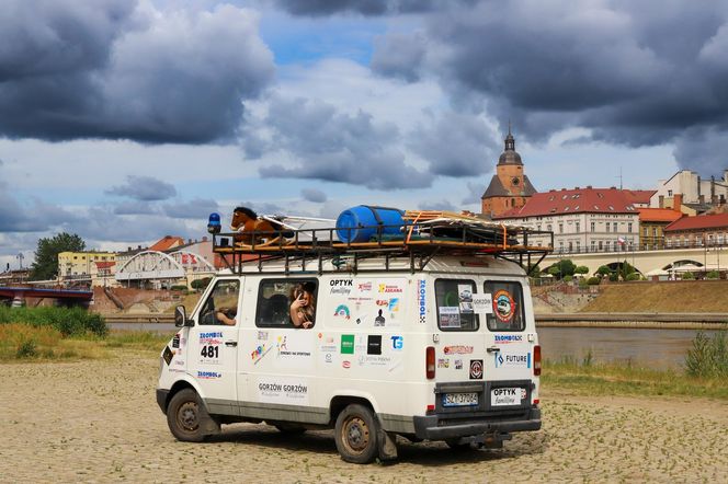 Jadą Lublinem z Gorzowa do Turcji