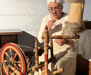 Niedzielna z lnem w Muzeum Wsi Lubelskiej. Trudno w to uwierzyć, że to taka niesamowita roślina
