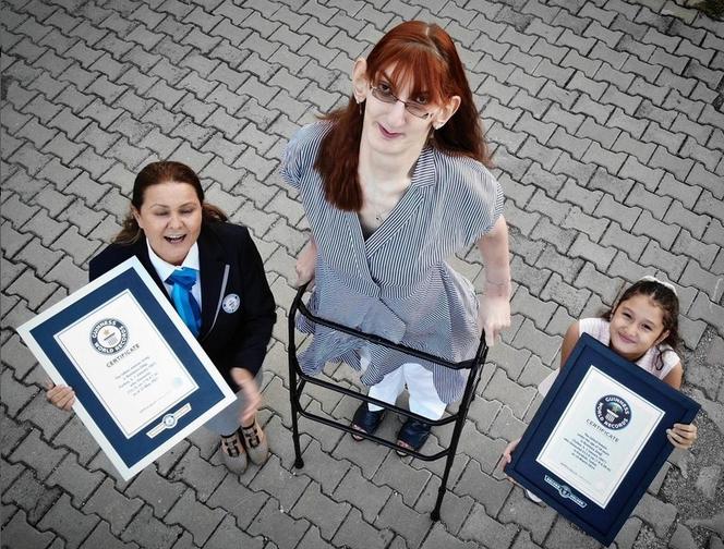 Rumeysa Gelgi. Jak wygląda życie najwyższej kobiety na świecie?