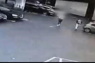 Groza przy centrum handlowym