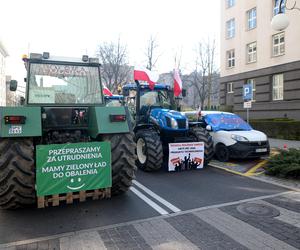 Strajk rolników w centrum Katowic ZDJĘCIA