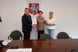 Umowy na dotacje do inwestycji w ogródkach działkowych zostały podpisane w Urzędzie Miasta Siedlce