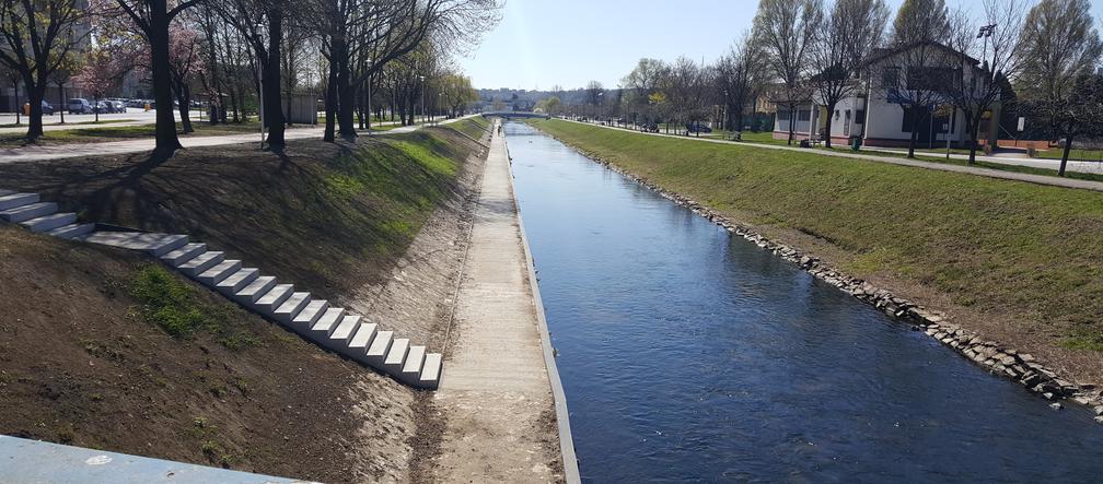 Bulwary Czarnej Przemszy w Będzinie