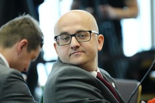 Poseł PiS szukał policjanta w sieci. Funkcjonariusz idzie do sądu