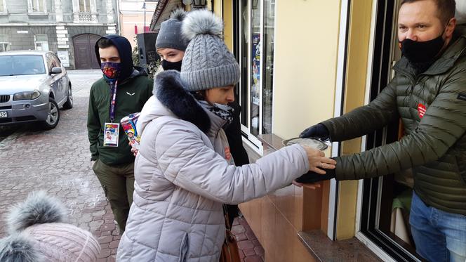 Rozgrzewający żurek na rzecz WOŚP