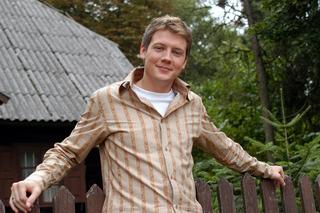  Jakub Tolak rzucił prace w Klanie i zamieszkał w vanie