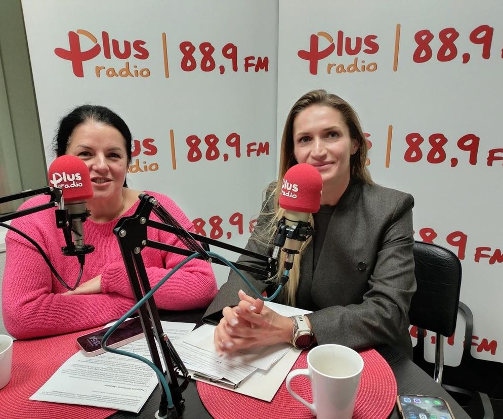 Katarzyna Machalska i Aleksandra Borkowska FUNDACJA ONKOLOGICZNA AREOLA EOS