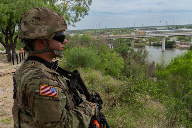 Pentagon tworzy tajną jednostkę do tłumienia zamieszek? Plan budzi kontrowersje