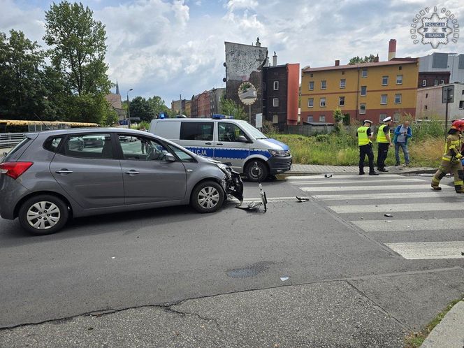 Zderzenie trzech osobówek w Chorzowie