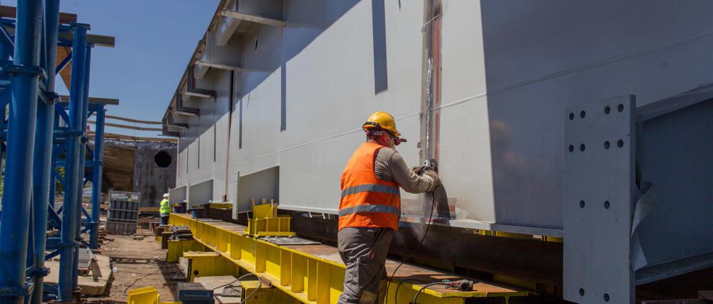 Spawają nowy Łazienkowski