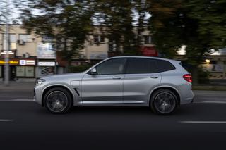 (2020) BMW X3 xDrive30e